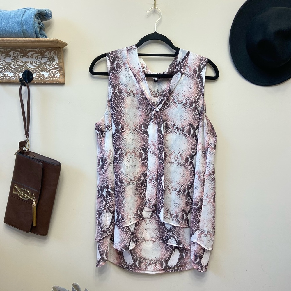 Snake skin print elegant sleeveless blouse XL